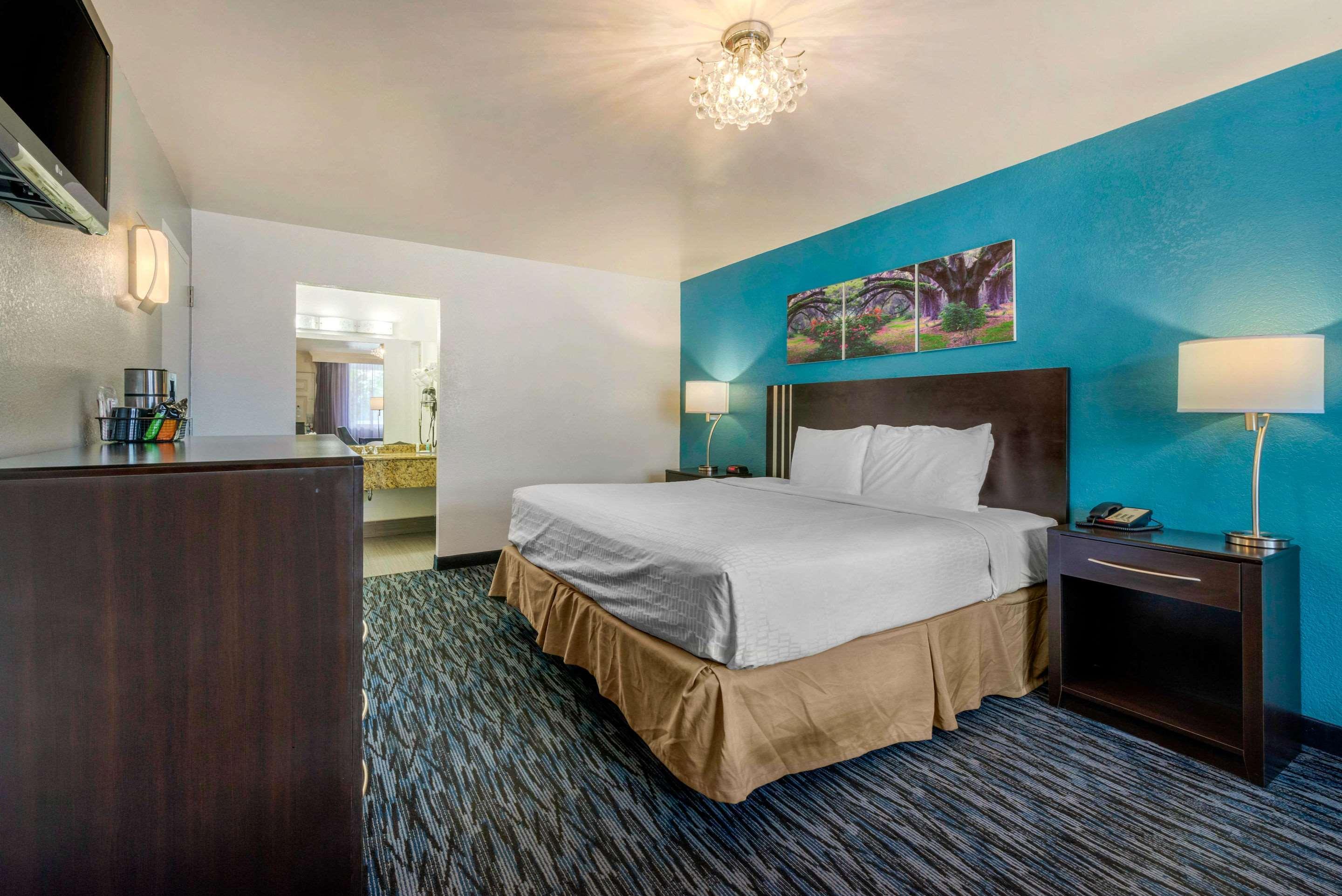 Quality Inn And Conference Center Tampa-Brandon Buitenkant foto