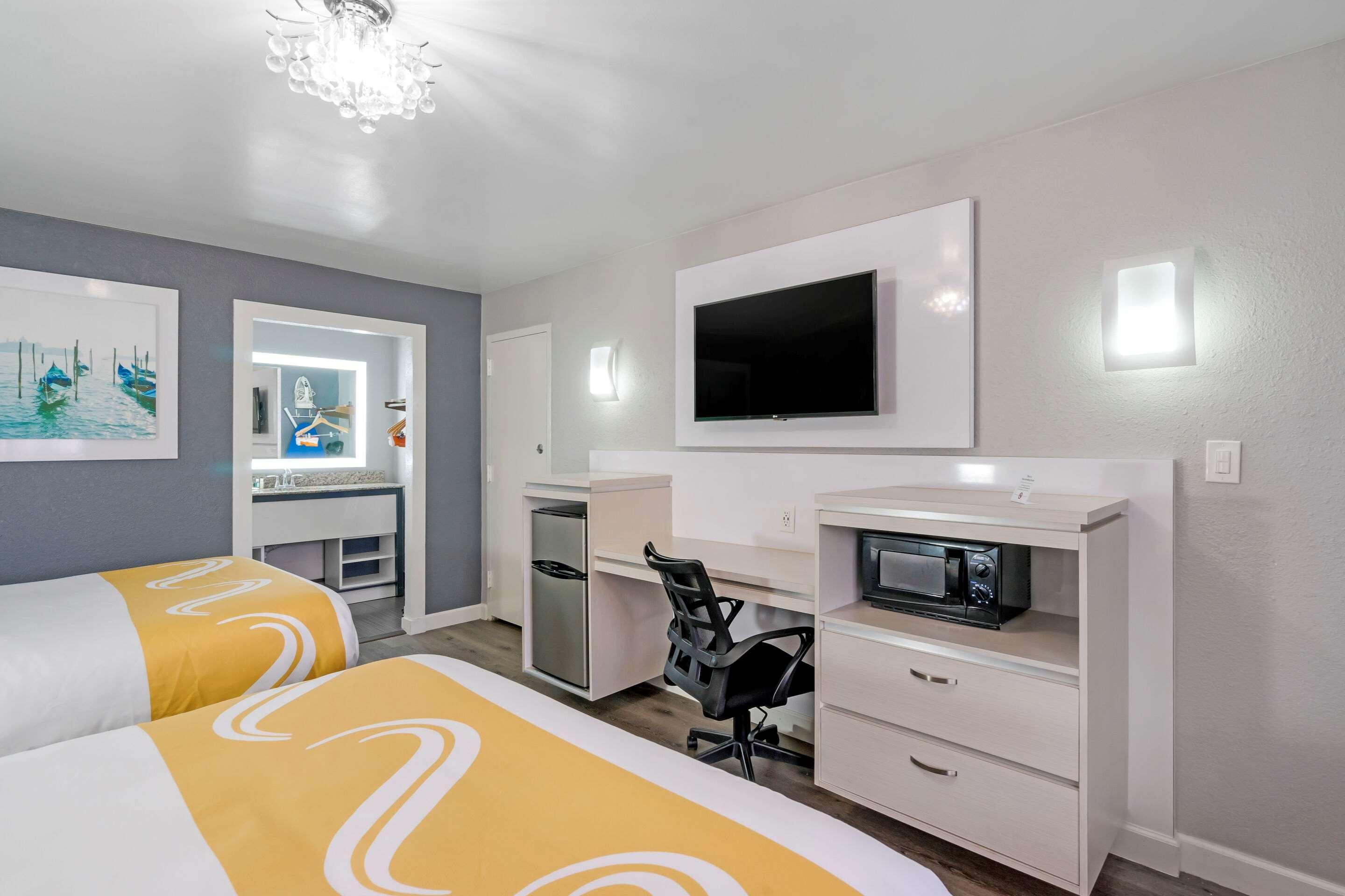 Quality Inn And Conference Center Tampa-Brandon Buitenkant foto