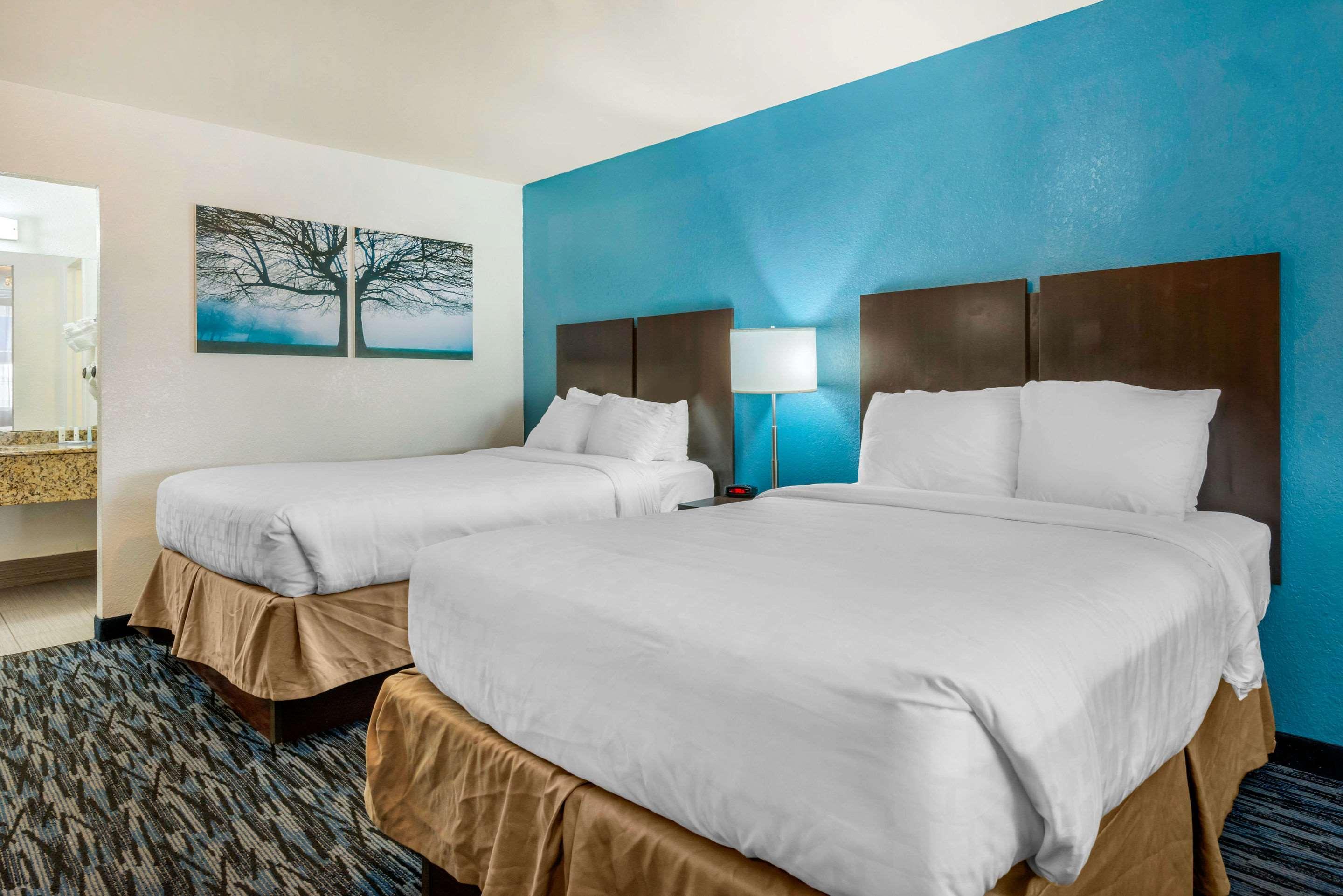 Quality Inn And Conference Center Tampa-Brandon Buitenkant foto