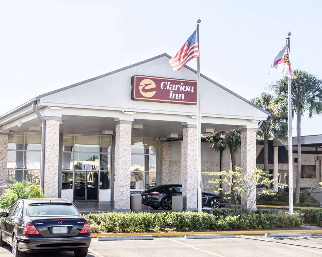 Quality Inn And Conference Center Tampa-Brandon Buitenkant foto